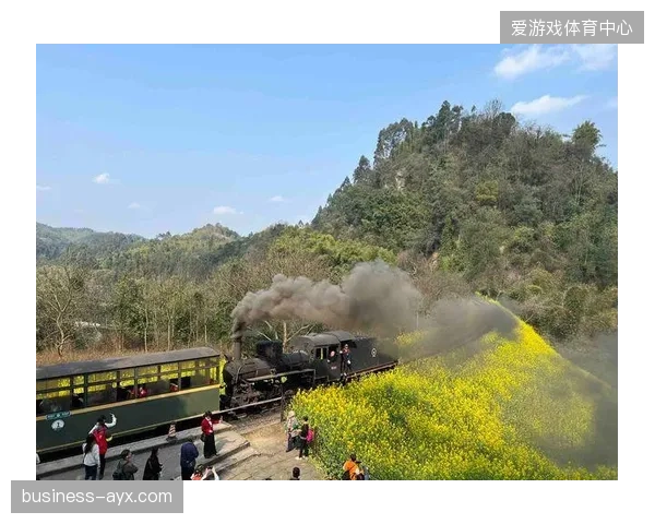 春季数据显示，“踏青”等关键词搜索热度环比暴涨3.8倍，户外赛事与春日经济实现深度共振